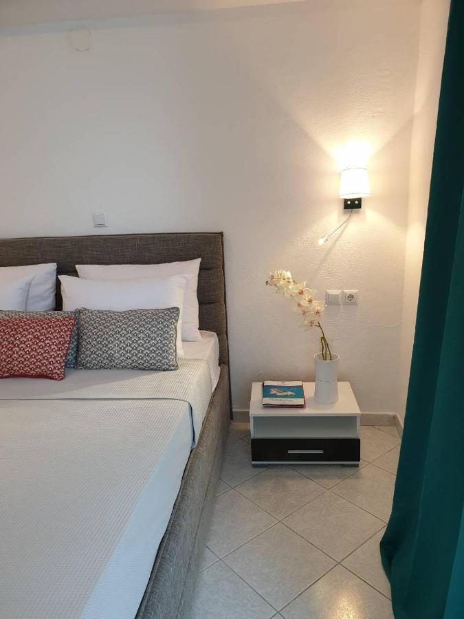 V-Suites Potos Bagian luar foto